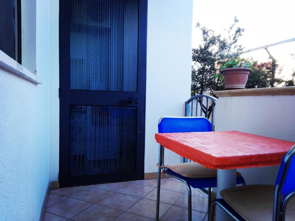 Li Pusciai Acomodação com café da manhã Cocumola Exterior foto