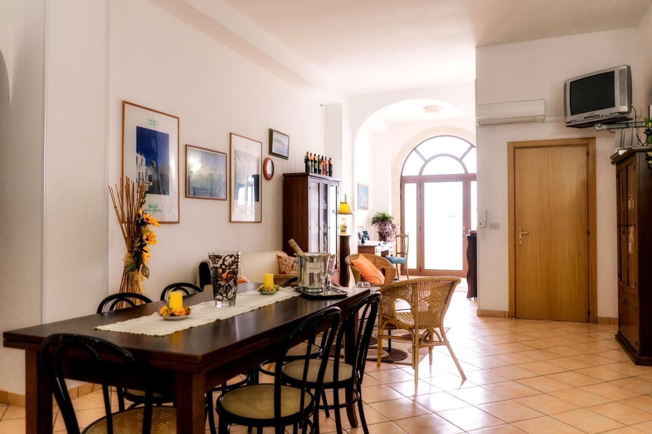 Li Pusciai Acomodação com café da manhã Cocumola Exterior foto